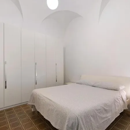 Serenella A Due Passi Dal Mare Posizione Centralissima, Spiagge E Sentieri A Portata Di Mano Appartamento